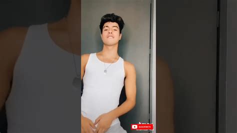 Video Porno Del Tiktoker Español Naim Darrechi Follando Con。